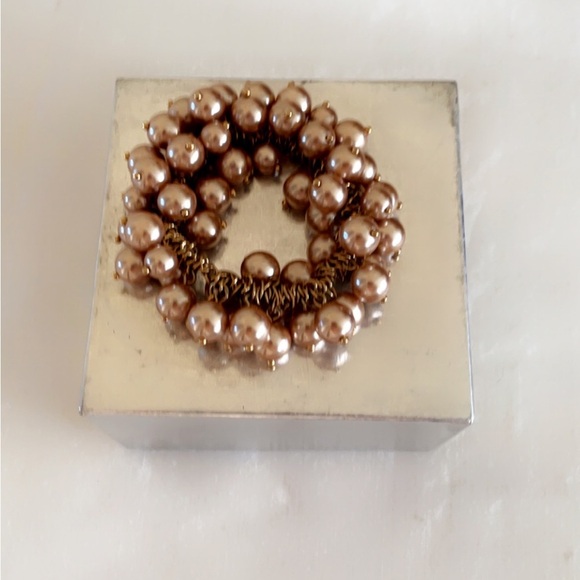 ⭐️JCREW NWOT rose gold pearl stretchy bracelet💐 - Picture 1 of 8